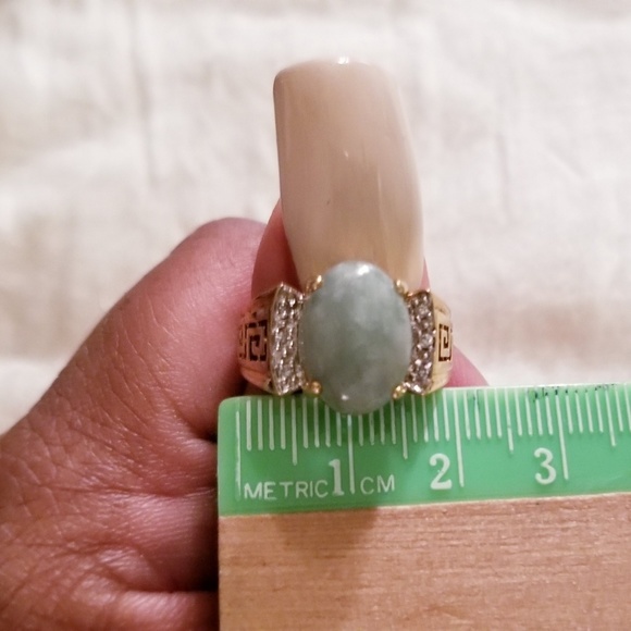 Green jade and diamond yellow gold ring, sz7.5 - Picture 1 of 8